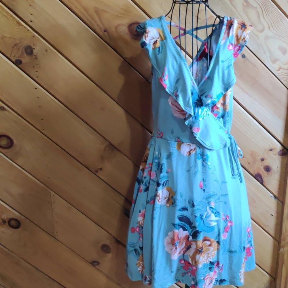 Hot kiss turquoise flower dress